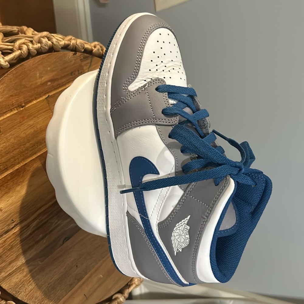 Nike air Jordan’s size 7